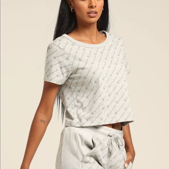 Champion gray logo cropped tshirt large - Picture 2 of 7